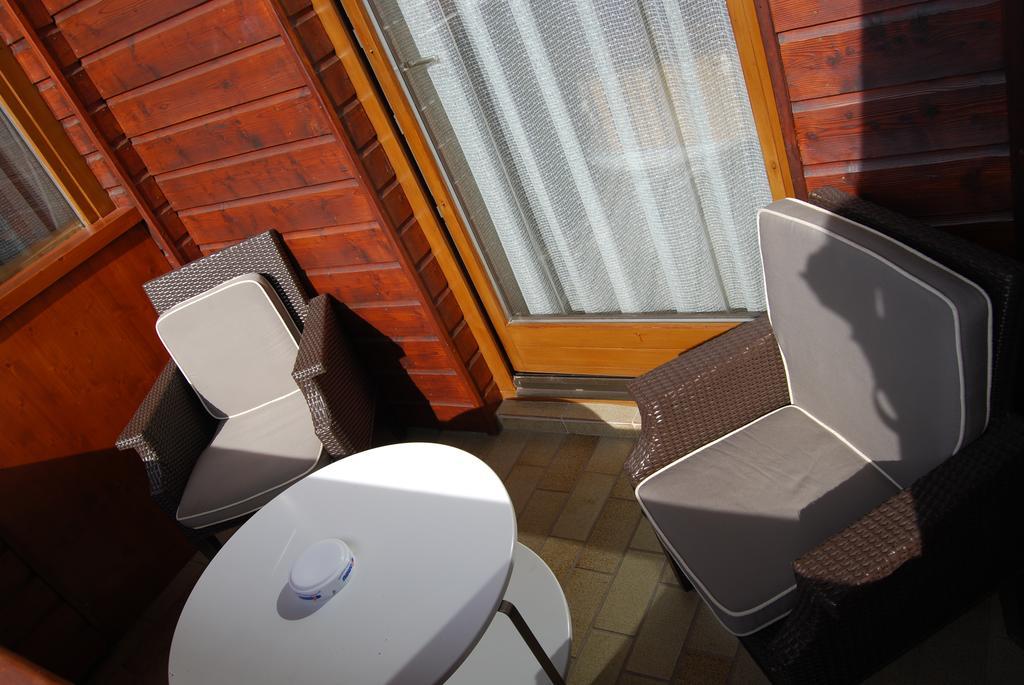 Appartement Zweikofelblick Jenig Екстер'єр фото